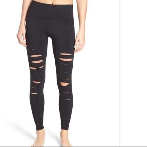 Alo ripped warrior leggings!